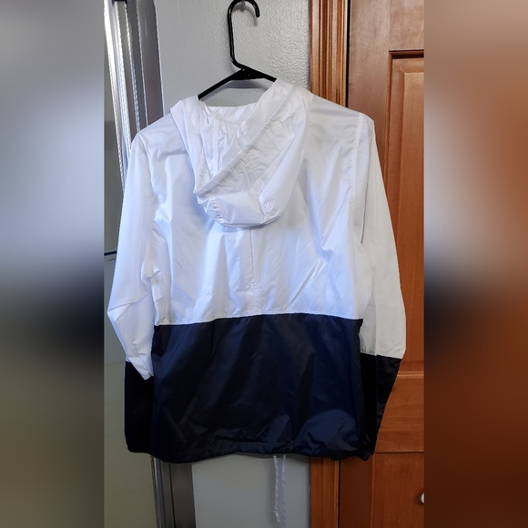 Jacket - Picture 2 of 6